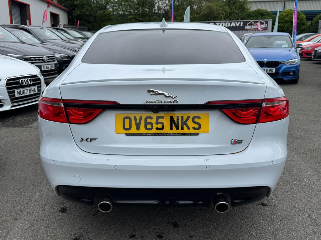 Jaguar XF 3.0D V6 S Euro 6 Ss #4
