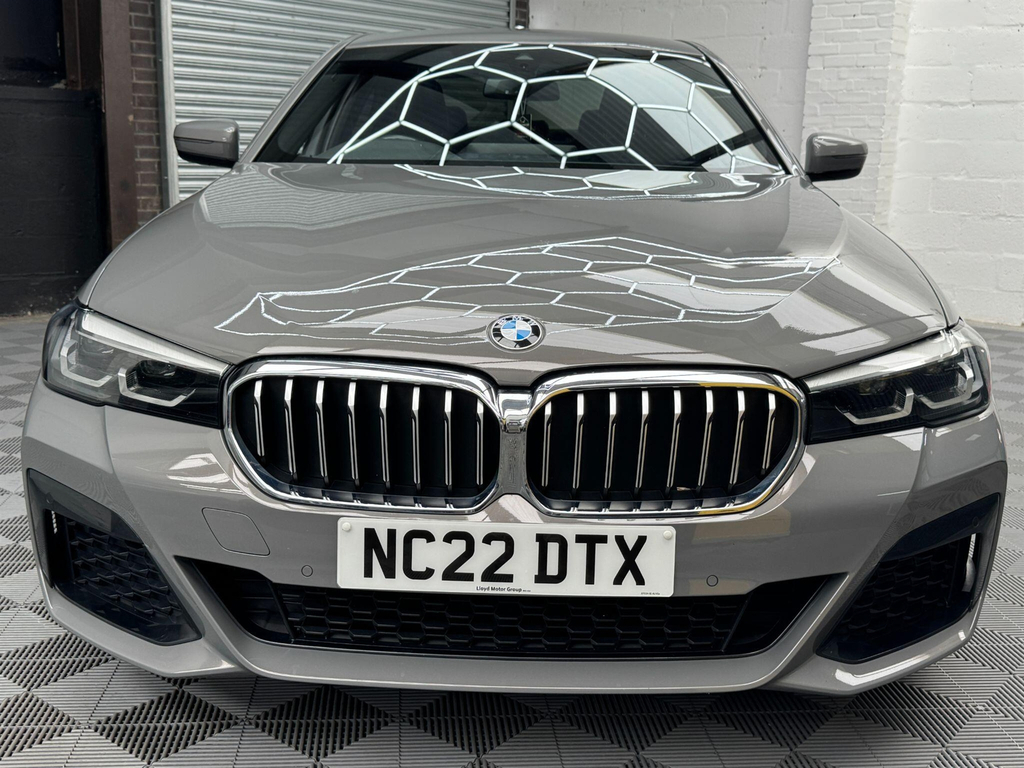 BMW 5 Series 2.0 520D Mht M Sport Steptronic Euro 6 Ss #3