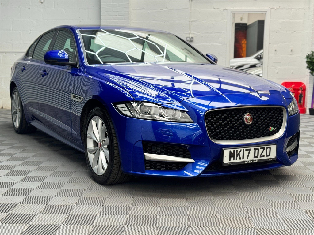 Jaguar XF 2.0D R-sport Euro 6 Ss #2