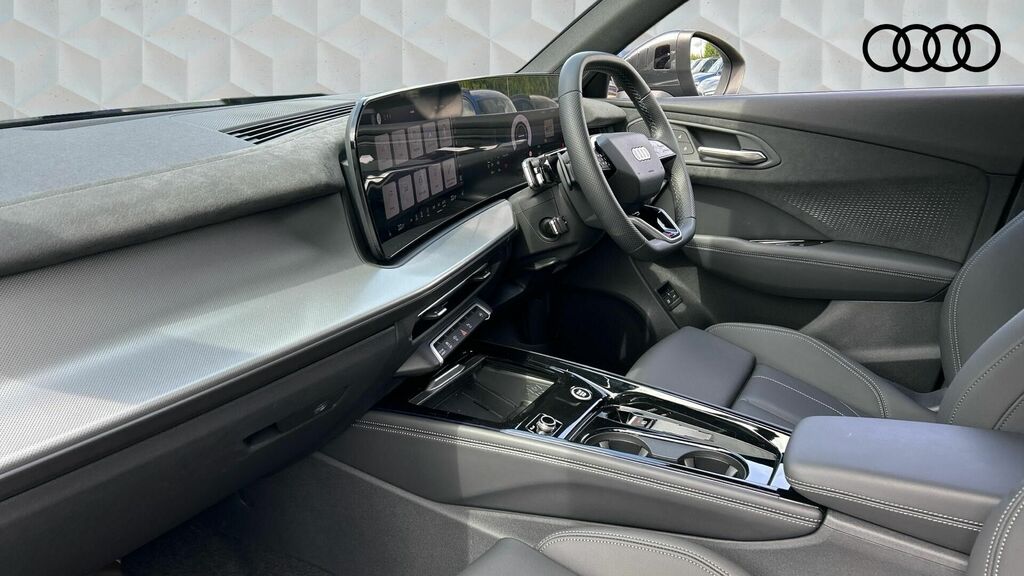 Audi Q3 E-hybrid S Line S Tronic Euro 6 5-Door 26Kwh Grey #2
