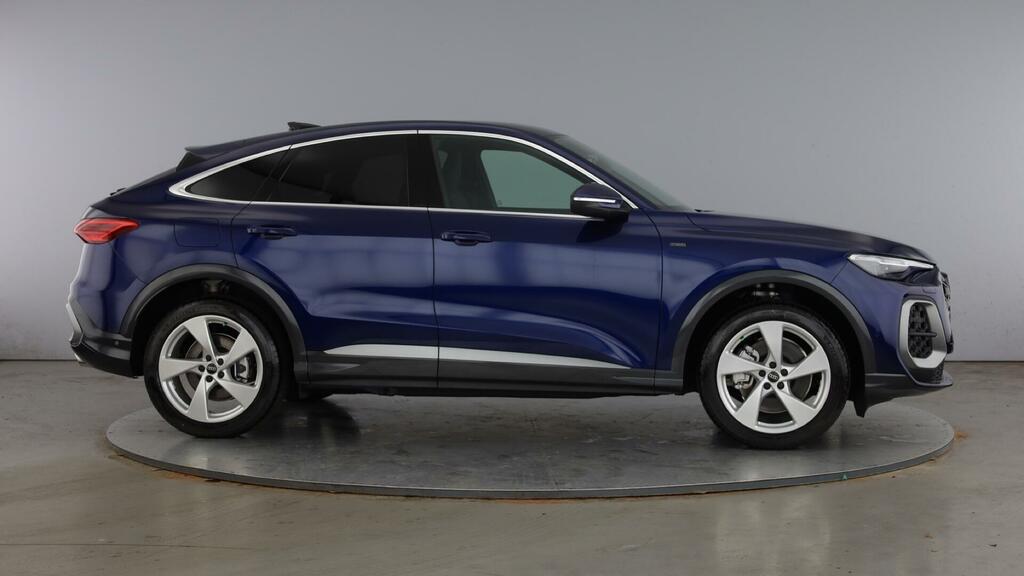 Audi Q5 2.0 E-hybrid5.9kwh S Line Sportback S Tronic Quatt Blue #3