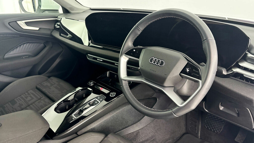 Audi A5 2.0 E-hybrid5.9kwh Technik Saloon S Tronic Quattro WN26EUC White #6