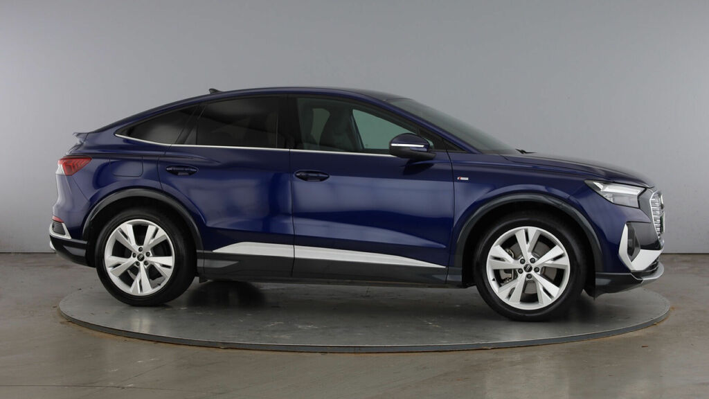 Audi Q4 E Tron 40 S Line Sportback 5-Door 63Kwh KR75YRN Blue #4