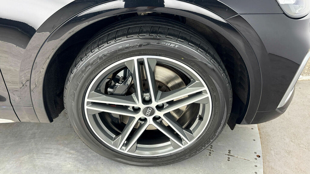 Audi SQ5 3.0 Tdi V6 Tiptronic Quattro Euro 6 5-Door WM72UVV Black #5