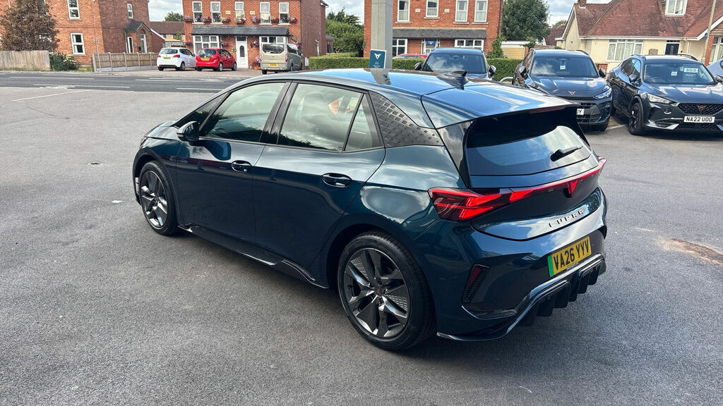 Cupra Born 170Kw E-boost V2 59Kwh Silver #12
