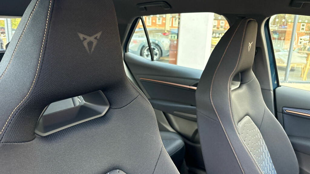 Cupra Born 170Kw E-boost V2 59Kwh Silver #26