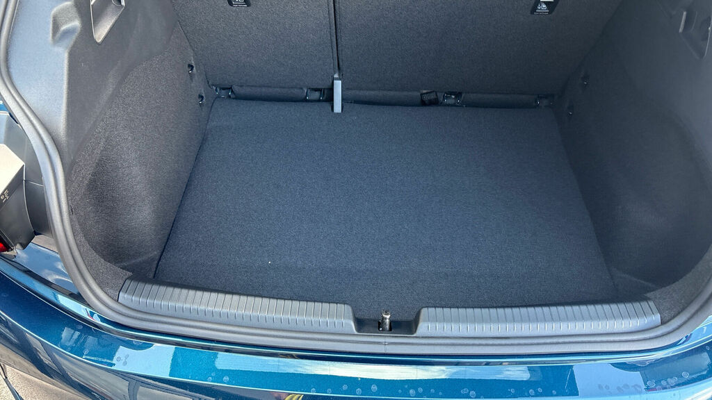 Cupra Born 170Kw E-boost V2 59Kwh Silver #18