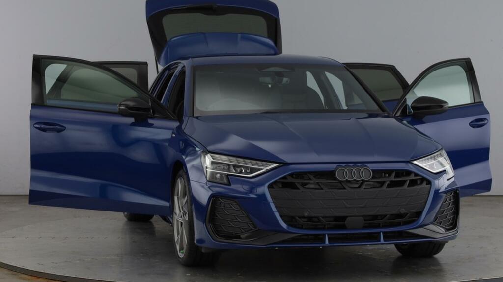 Audi A3 Sportback Black Edition Tfsi 150 Ps S Tronic Blue #5