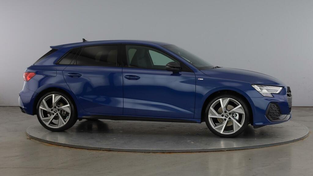 Audi A3 Sportback Black Edition Tfsi 150 Ps S Tronic Blue #3