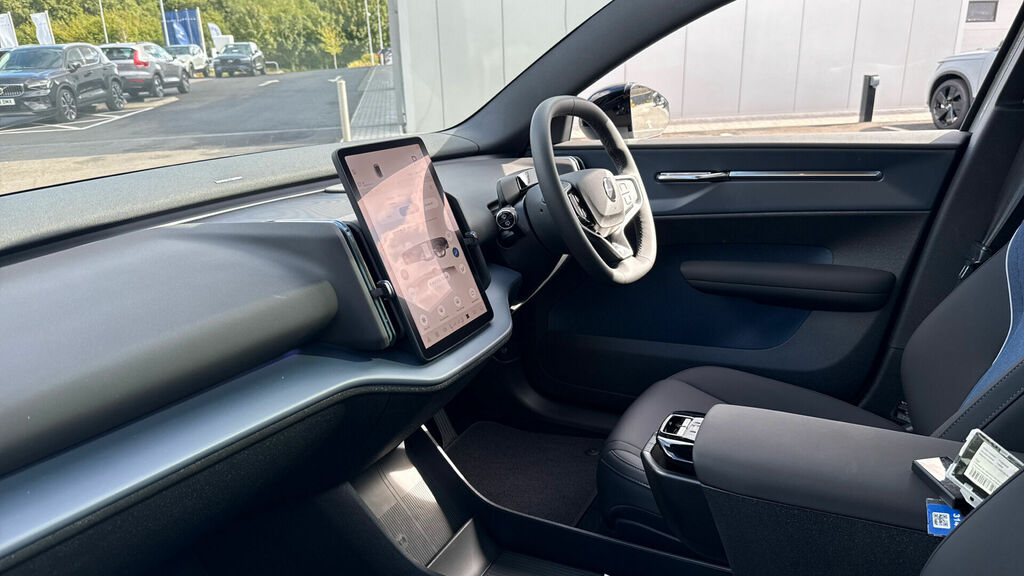 Volvo EX30 P5 Long Range 69Kwh Ultra 5-Door Grey #2