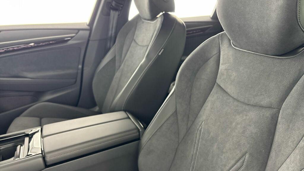 Volkswagen ID.7 Match Pro Grey #35