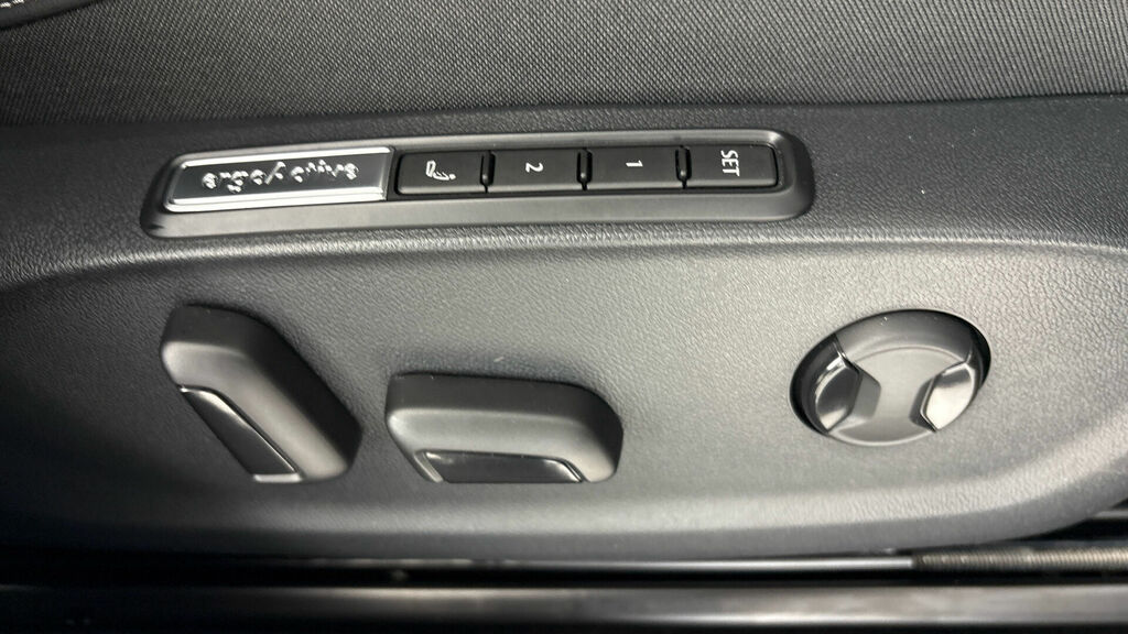 Volkswagen ID.7 Match Pro Grey #24