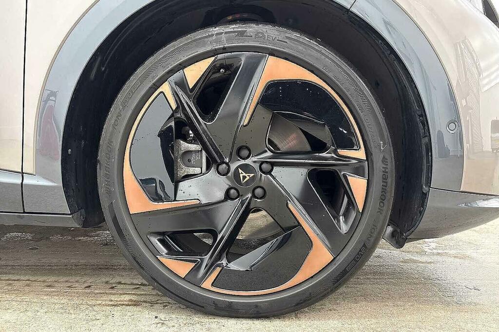 Cupra Tavascan 77Kwh Vz1 Suv Coupe 4-Doorive Beige #4