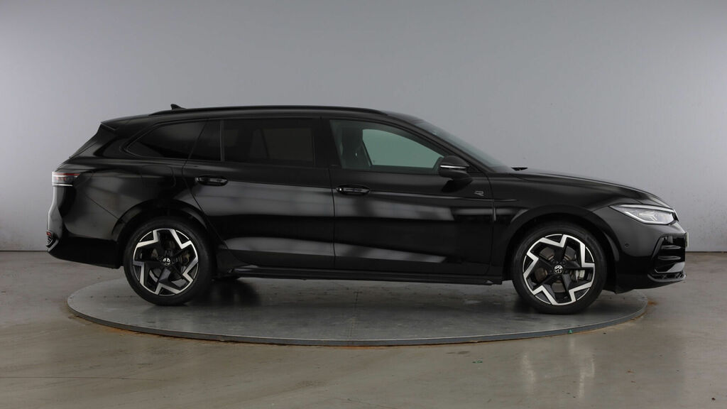 Volkswagen Passat Tsi Ehybrid 19.7Kwh R-line Dsg Euro 6 5-Door Black #4