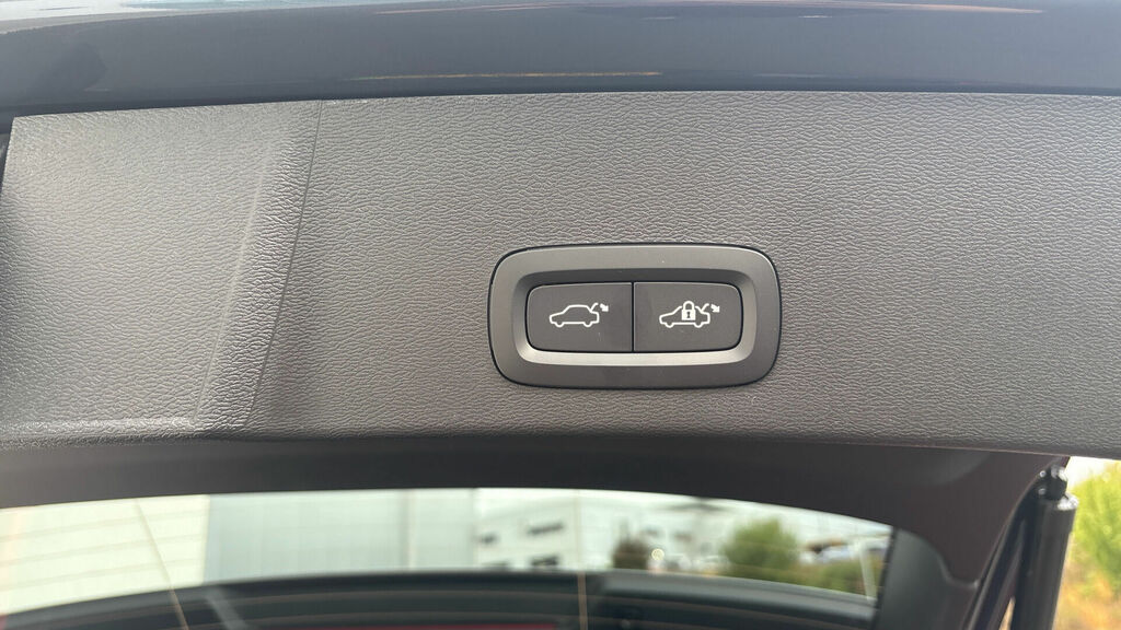 Volvo EX40 Single Motor Extended Range 82Kwh Ultra Black Edit  #15