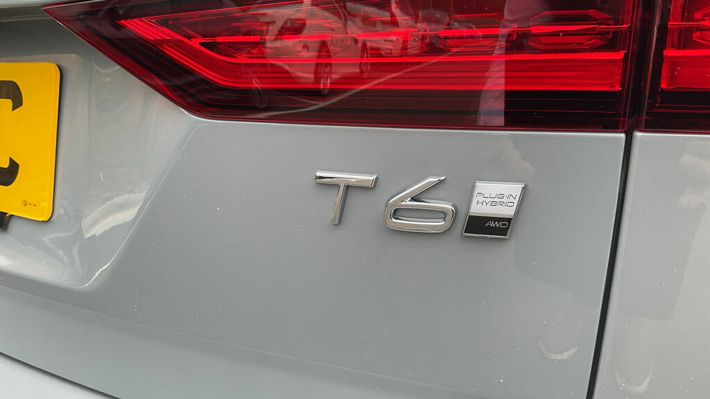 Volvo V60 Est 2.0 B4 197Hp Plus Dark Au Grey #16