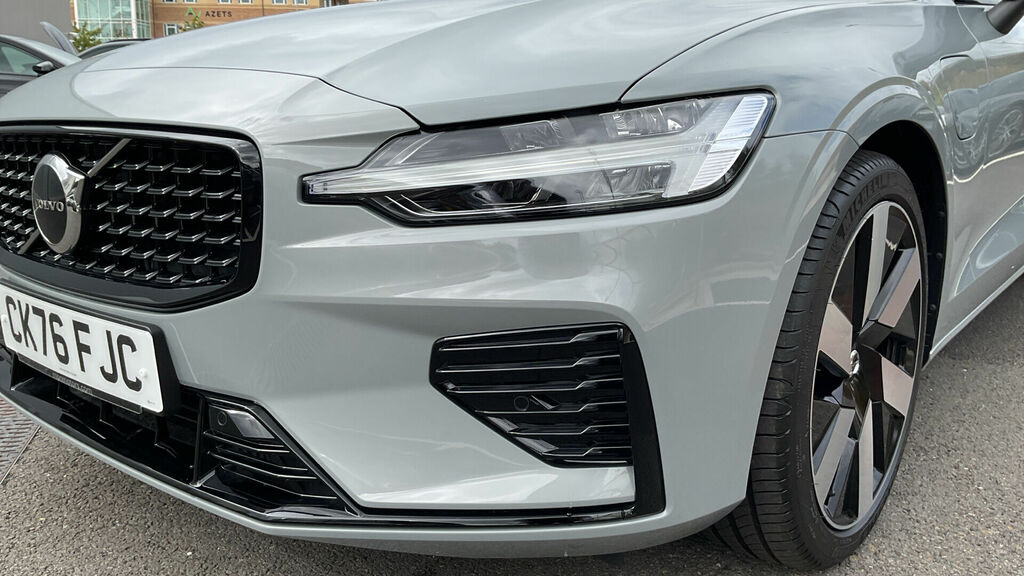 Volvo V60 Est 2.0 B4 197Hp Plus Dark Au Grey #27