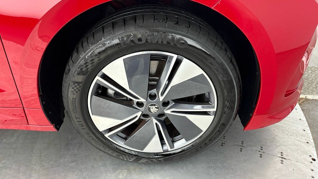 Skoda ENYAQ 82Kwh 85 Edition Coupe 5-Door Red #5