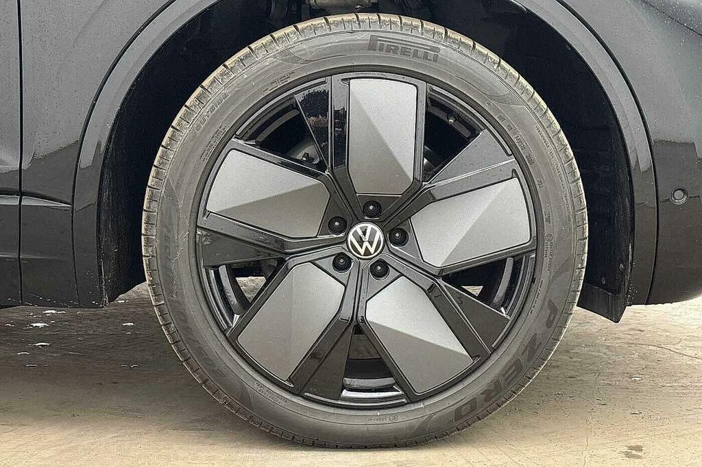 Volkswagen Touareg 3.0 Tdi V6 Black Edition Tiptronic 4Motion Euro 6 Black #4