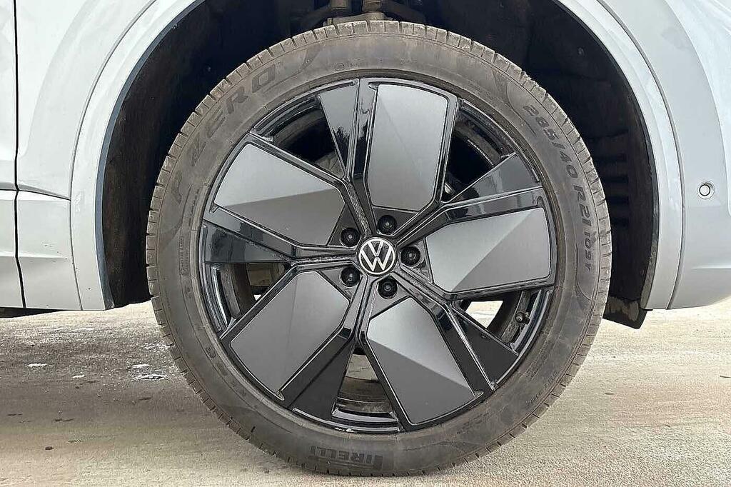 Volkswagen Touareg 3.0 Tdi V6 Black Edition Tiptronic 4Motion Euro 6 Silver #4