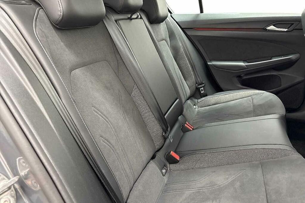 Volkswagen Golf 1.5 Tsi 150 R-line Grey #9