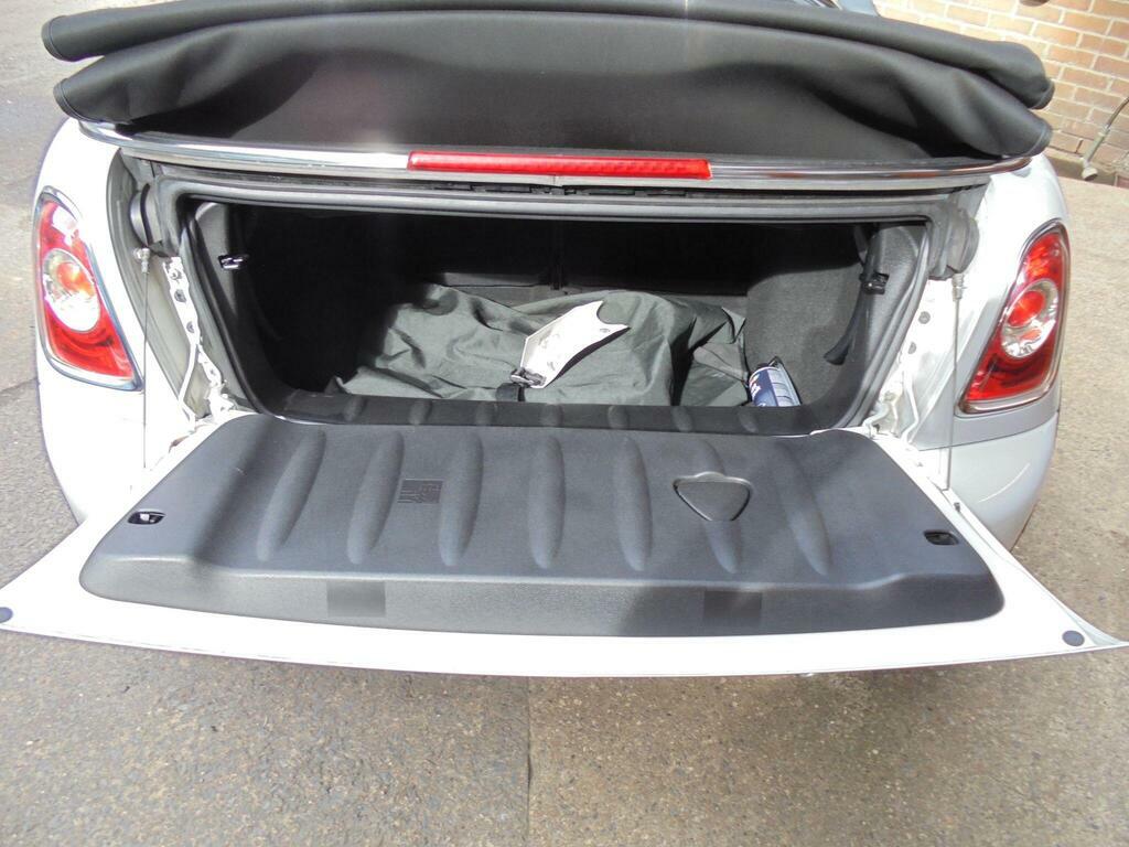 Mini Convertible 1.6 One Euro 6 Black #15