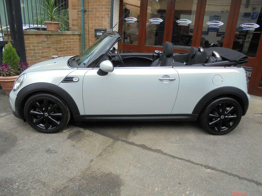 Mini Convertible 1.6 One Euro 6 Black #9