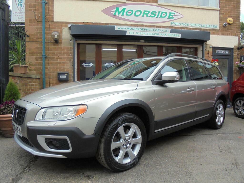 Volvo XC70 2.4 D5 Se Geartronic Awd Euro 4 Gold