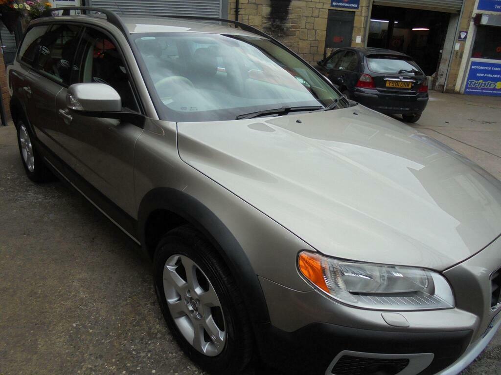 Volvo XC70 2.4 D5 Se Geartronic Awd Euro 4 Gold #5
