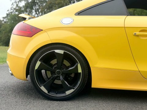 Audi TT 2.0 Tfsi Coupe Yellow #5