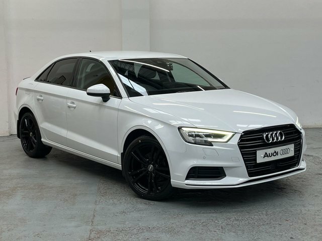 Audi A3 1.4 Tfsi Sport S Tronic AUO000D White