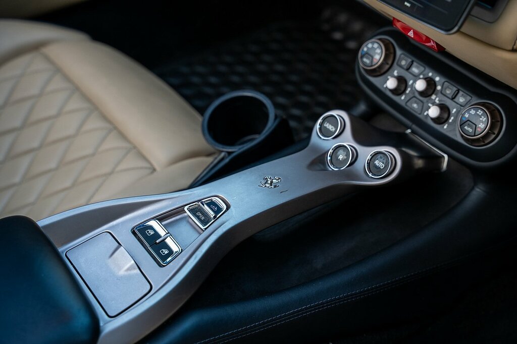 Ferrari California 4.3 2 Plus 2 460 Bhp Black #49