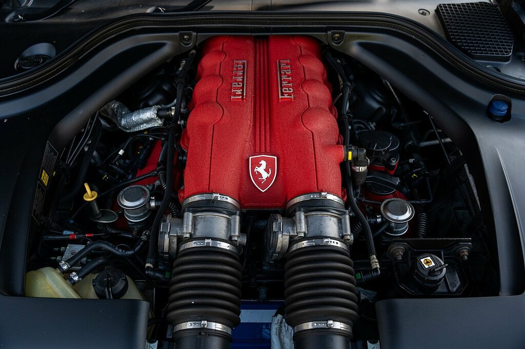 Ferrari California 4.3 2 Plus 2 460 Bhp Black #73