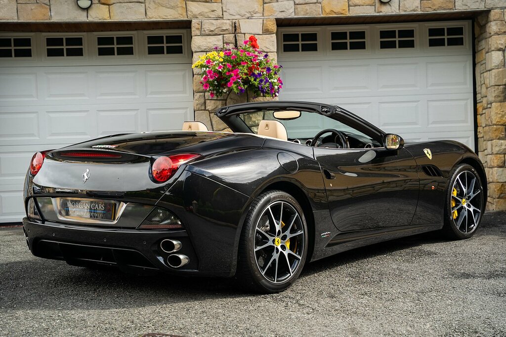 Ferrari California 4.3 2 Plus 2 460 Bhp Black #21