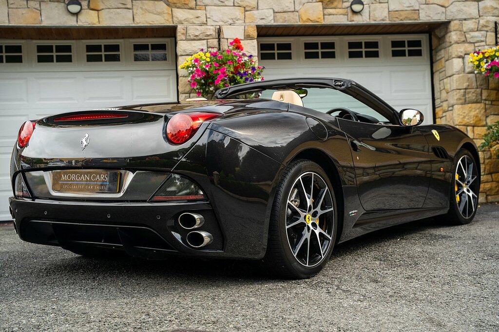 Ferrari California 4.3 2 Plus 2 460 Bhp Black #19