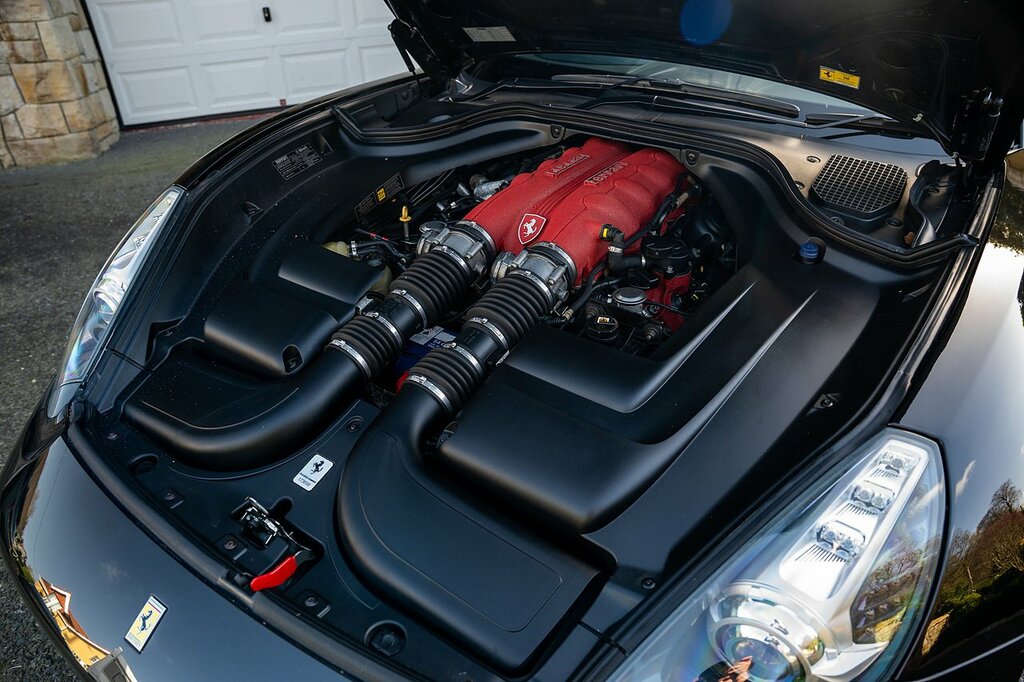 Ferrari California 4.3 2 Plus 2 460 Bhp Black #77