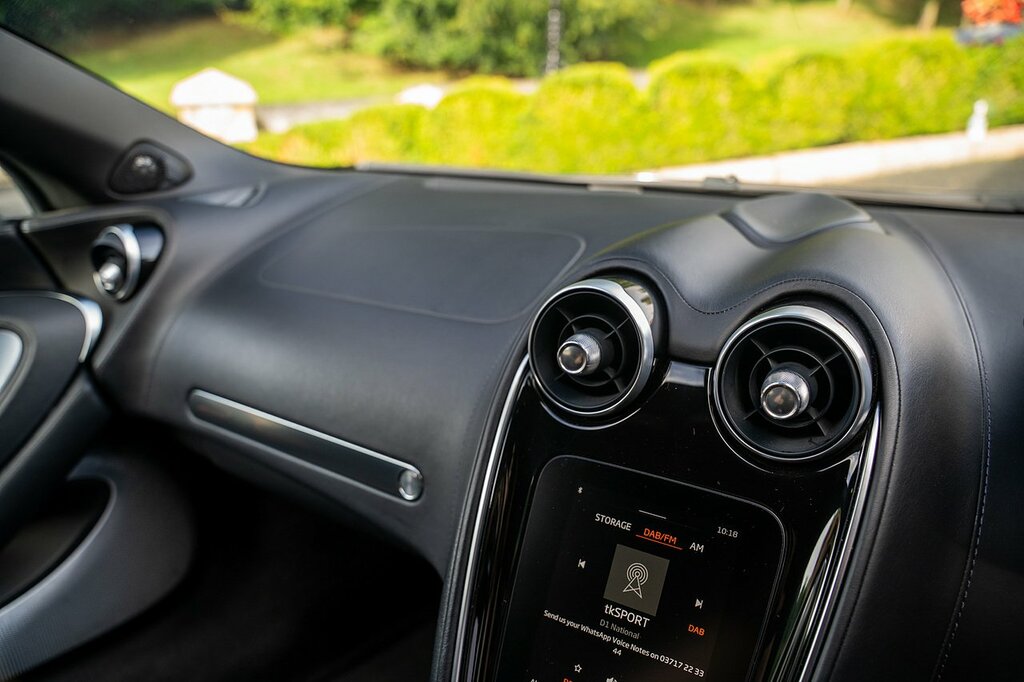 McLaren GT V8 Ssg Grey #70