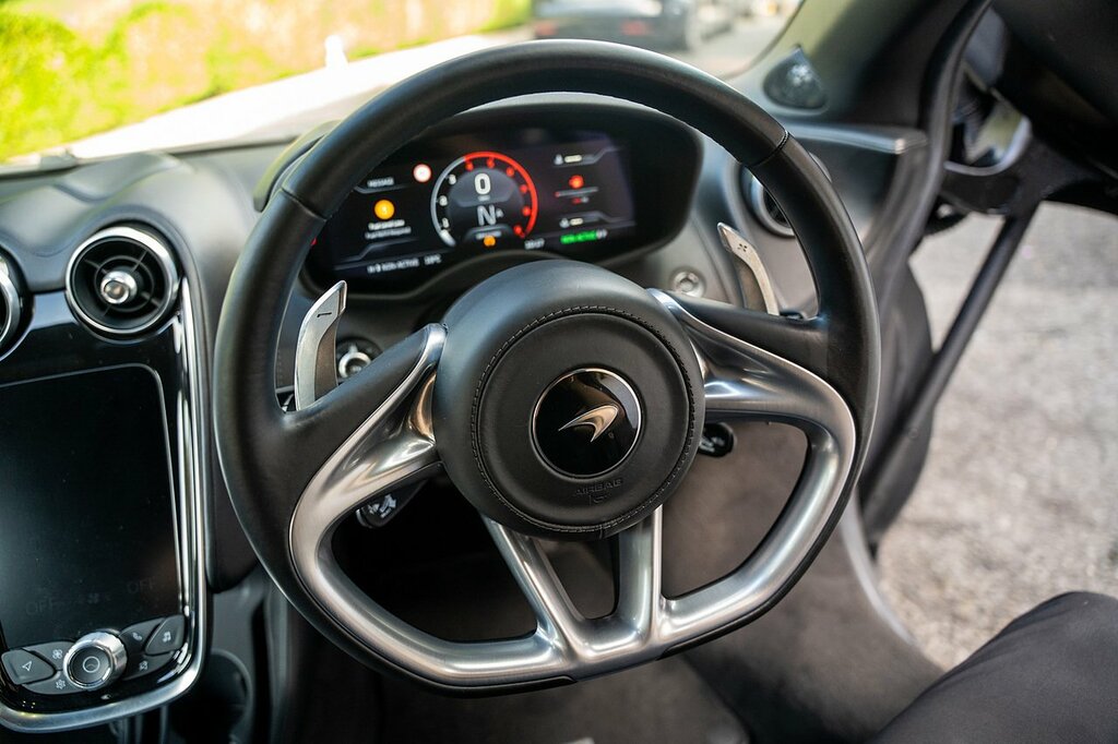 McLaren GT V8 Ssg Grey #66