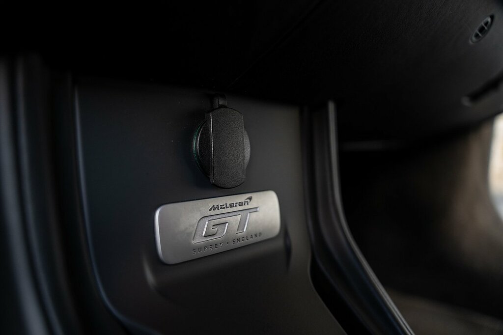 McLaren GT V8 Ssg Grey #75