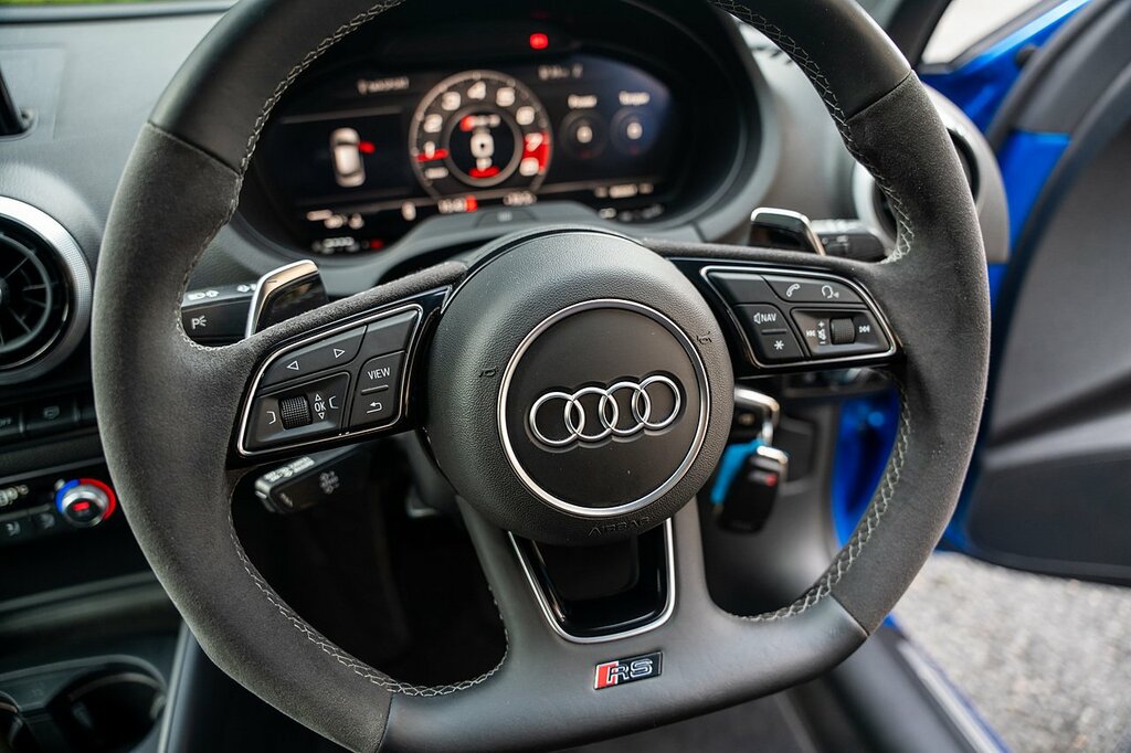 Audi RS3 Rs 3 Sportback Launch Edition 400 Ps S Tronic Black #52