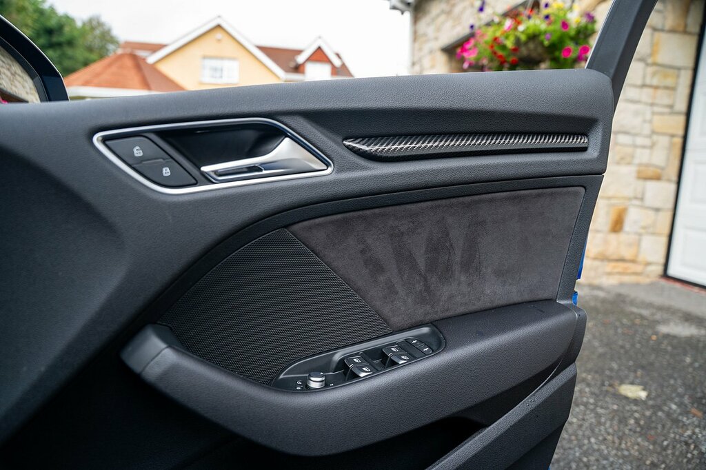 Audi RS3 Rs 3 Sportback Launch Edition 400 Ps S Tronic Black #56