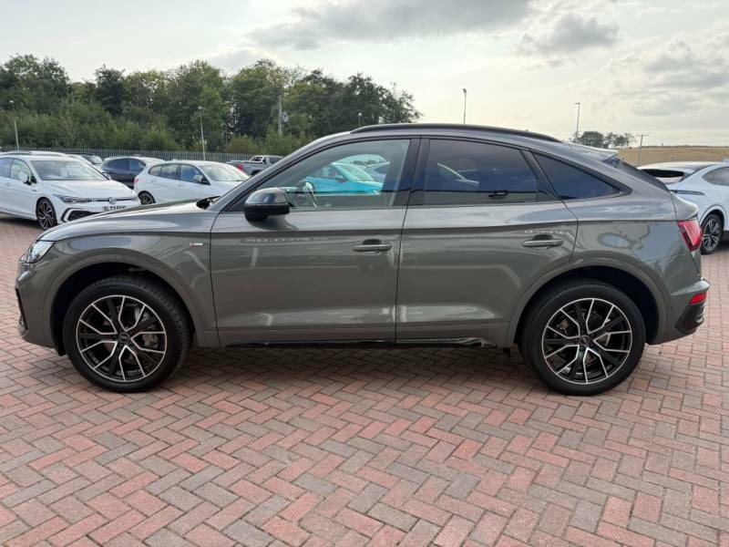 Audi Q5 40 2.0Tdi 204 Quattro Black Edition Sportback Grey #5