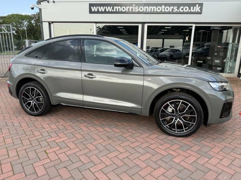 Audi Q5 40 2.0Tdi 204 Quattro Black Edition Sportback Grey
