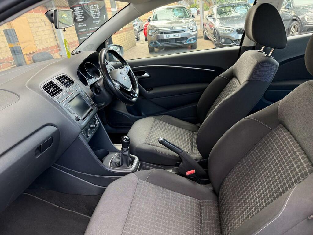 Volkswagen Polo Hatchback Silver #8