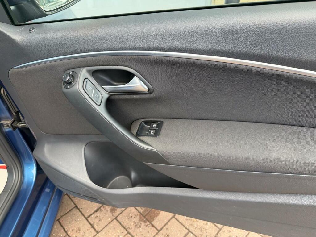 Volkswagen Polo Hatchback Silver #23
