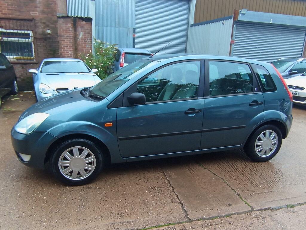 Ford Fiesta Hatchback Blue #4