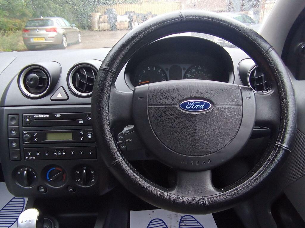 Ford Fiesta Hatchback Blue #12