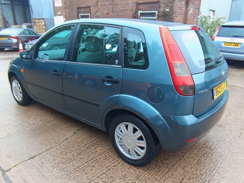 Ford Fiesta Hatchback Blue #5
