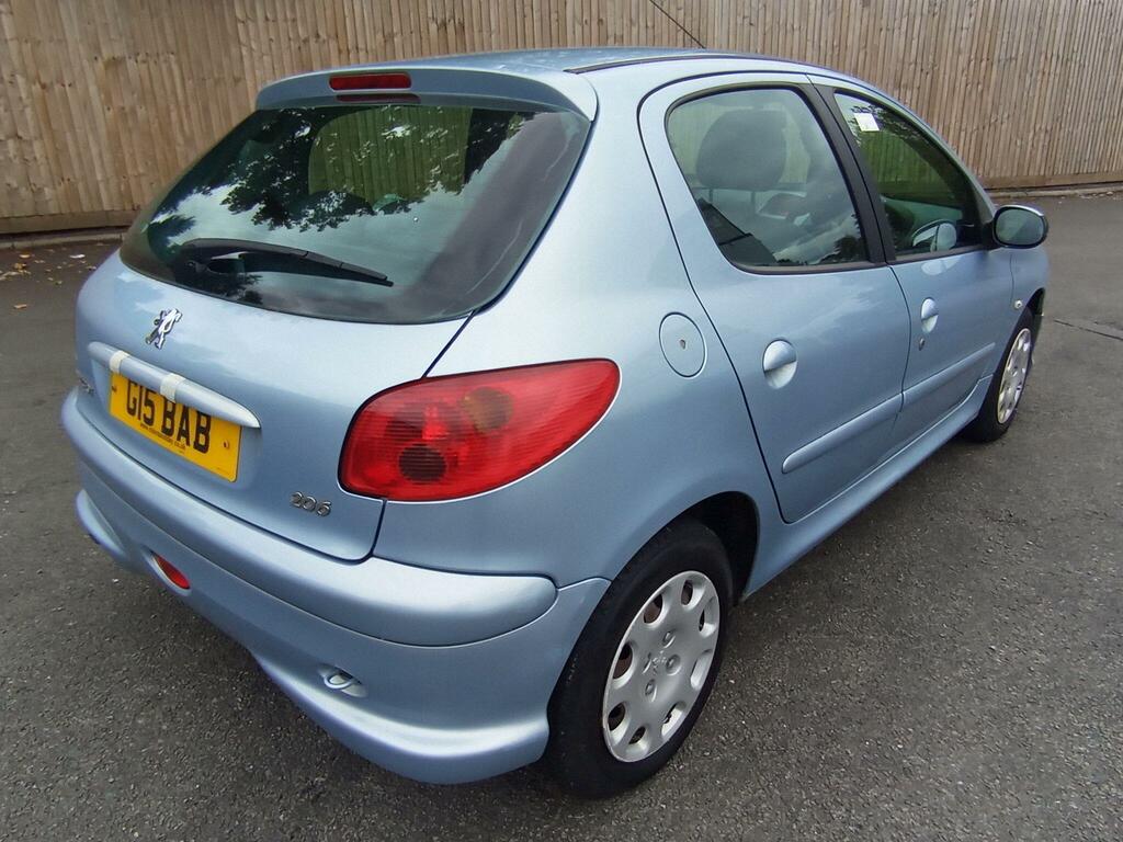 Peugeot 206 1.1 S Red #7
