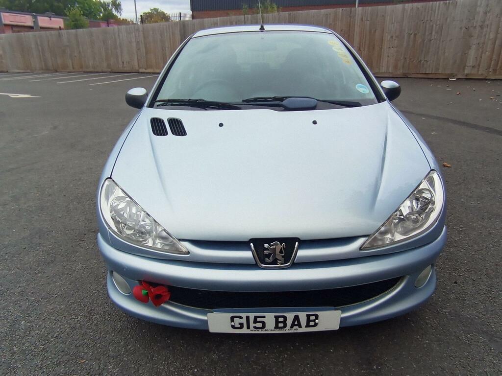 Peugeot 206 1.1 S Red #2